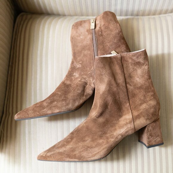 Agl Shoes - AGL Womens Mimma Suede Pointed Toe Block Heel Booties Sz 40.5 US 10.5 Suede $495